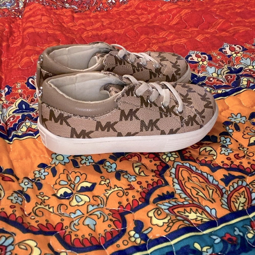 Michael Kors Toddler Shoes size 8